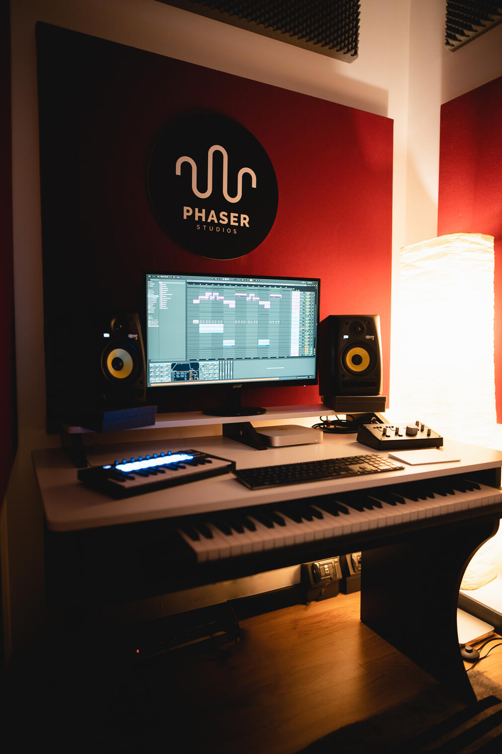 STUDIO D